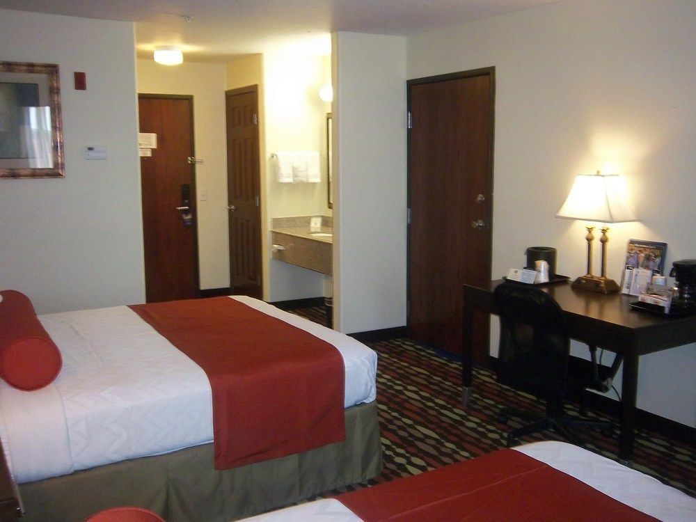 Best Western Greentree Inn & Suites Moore Exterior foto
